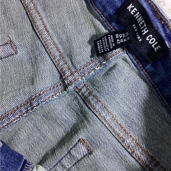 Kenneth Cole Ladies’ Button Fly High Rise Straight Leg Jean Womens Size 12 Blue - Picture 4 of 6